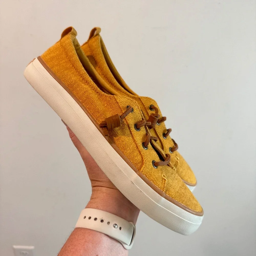 Sperry SeaCycled Crest Vibe Mustard Yellow Canvas Sneakers Womens 9.5